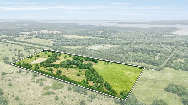 263 Rio Roxo Road, Gordonville, TX 76245