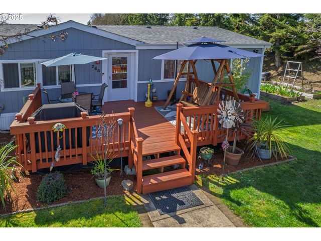 266 RIVER PLACE Dr 61, Roseburg, OR 97471