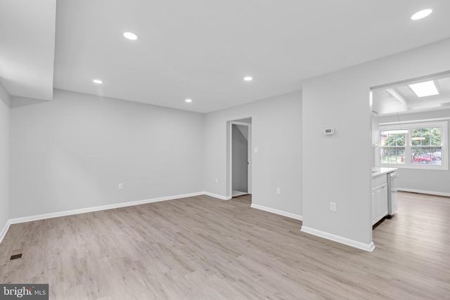 7403 LARNE LN, Lorton, VA 22079