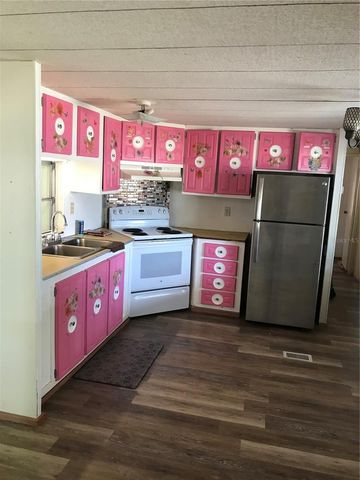 1474 LAKE DRIVE W, Okeechobee, FL 34974