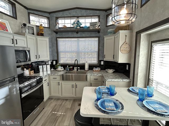515 CORSON TAVERN RD H35, Ocean View, NJ 08230