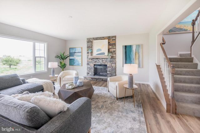 40 OLD ORCHARD RD, Strasburg, PA 17579