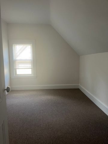 115 Upham 2, Melrose, MA 02176
