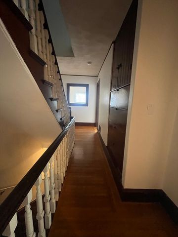 115 Upham 2, Melrose, MA 02176