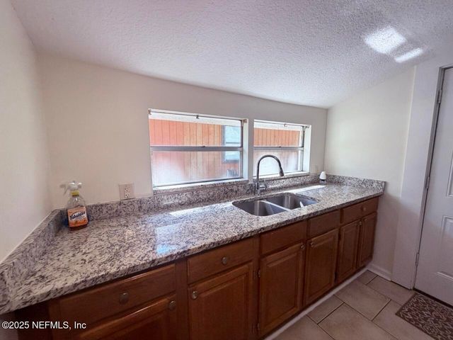 3502 FLEET Street, Jacksonville, FL 32207