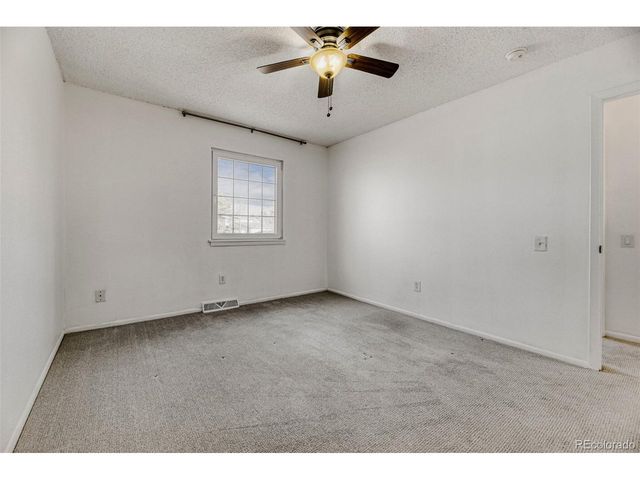 13218 E Linvale Pl, Aurora, CO 80014