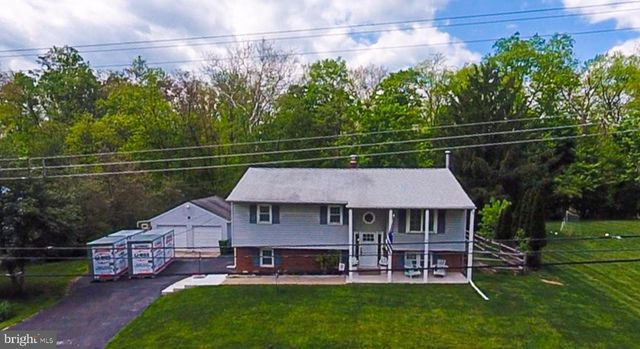 129 BLUE JAY RD, Chalfont, PA 18914