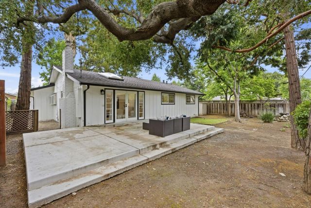 1193 Redoaks Drive, San Jose, CA 95128