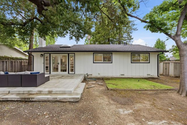 1193 Redoaks Drive, San Jose, CA 95128