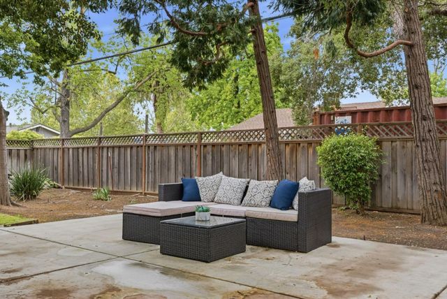 1193 Redoaks Drive, San Jose, CA 95128