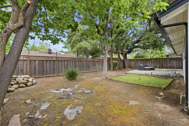 1193 Redoaks Drive, San Jose, CA 95128