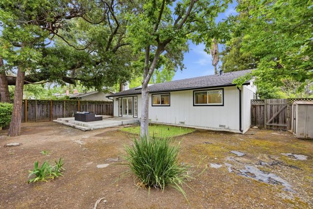 1193 Redoaks Drive, San Jose, CA 95128