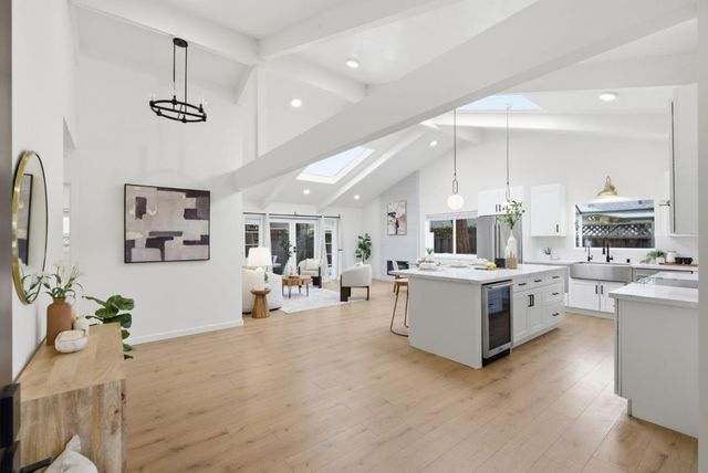 1193 Redoaks Drive, San Jose, CA 95128