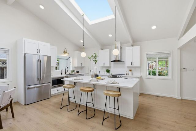 1193 Redoaks Drive, San Jose, CA 95128