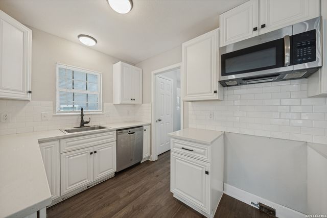 424 ELLIS ST, Seguin, TX 78155
