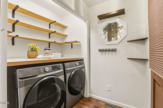 1501 Twin Lake Drive, Holly Springs, NC 27540