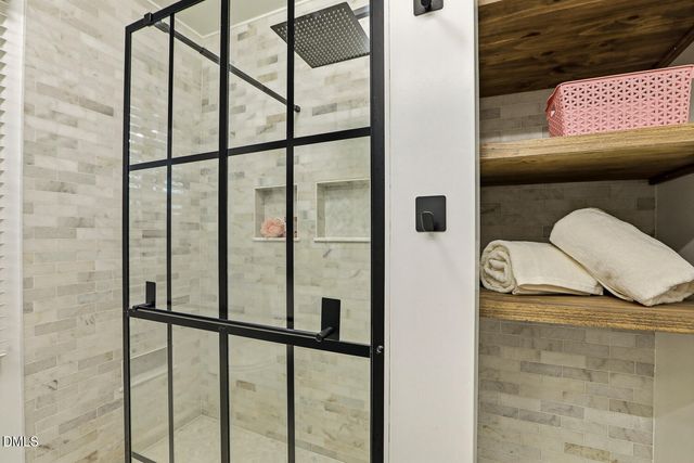 1501 Twin Lake Drive, Holly Springs, NC 27540