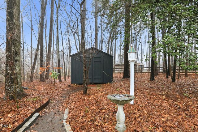 1501 Twin Lake Drive, Holly Springs, NC 27540