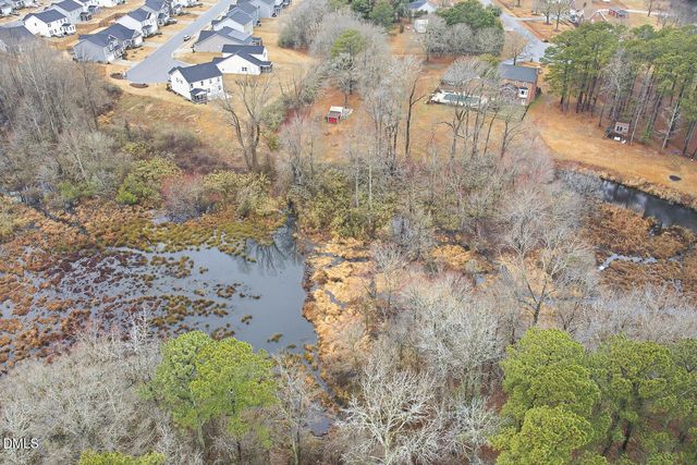 1501 Twin Lake Drive, Holly Springs, NC 27540