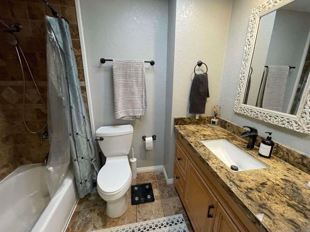 2238 River Run Dr. 250, San Diego, CA 92108