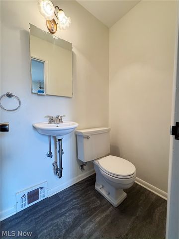 1671 Westhill Boulevard, Westlake, OH 44145