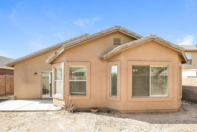 3310 W Leodra Lane, Phoenix, AZ 85041
