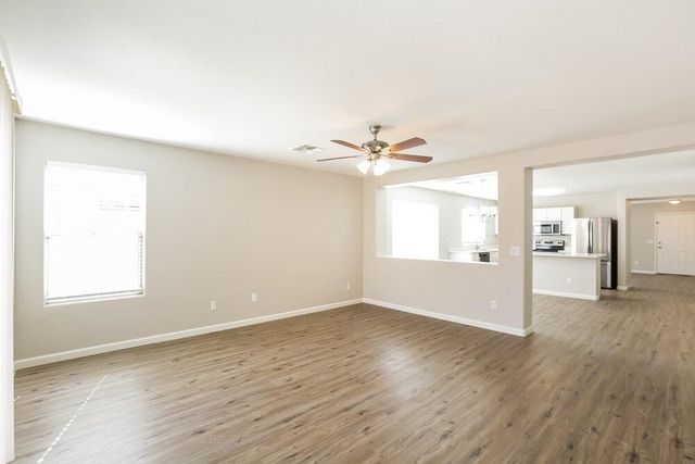 3310 W Leodra Lane, Phoenix, AZ 85041