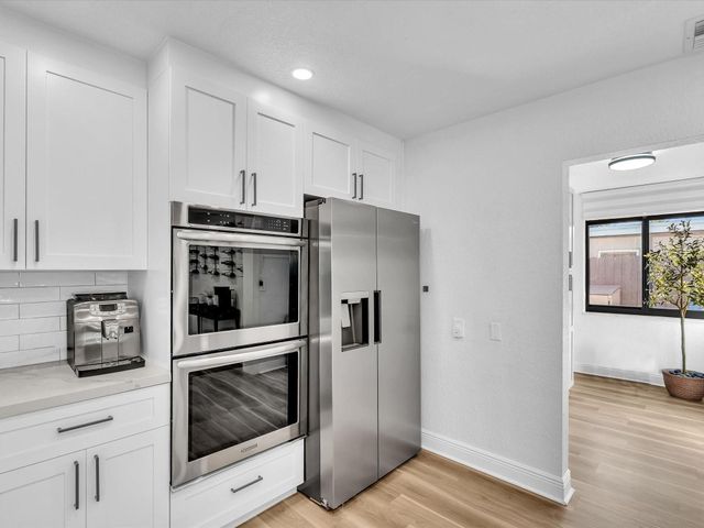 2105 NE 62nd Street, Fort Lauderdale, FL 33308