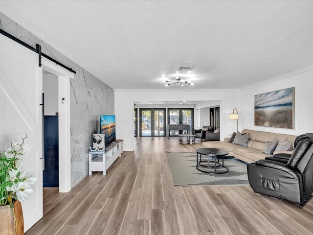 2105 NE 62nd Street, Fort Lauderdale, FL 33308