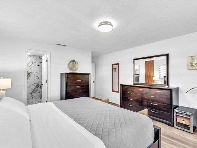 2105 NE 62nd Street, Fort Lauderdale, FL 33308