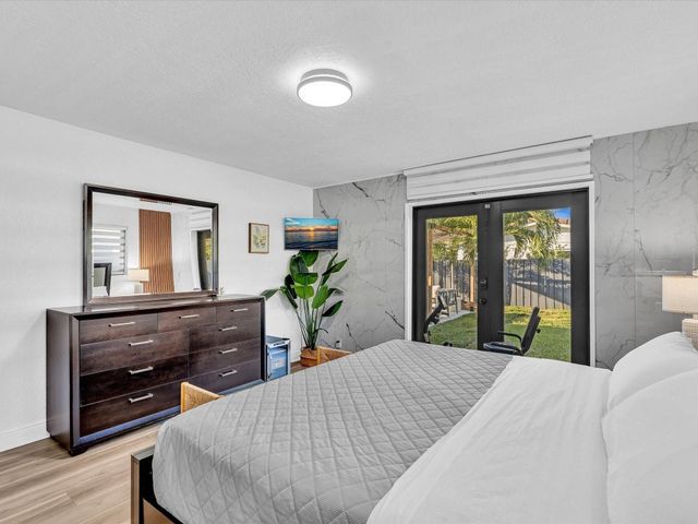 2105 NE 62nd Street, Fort Lauderdale, FL 33308