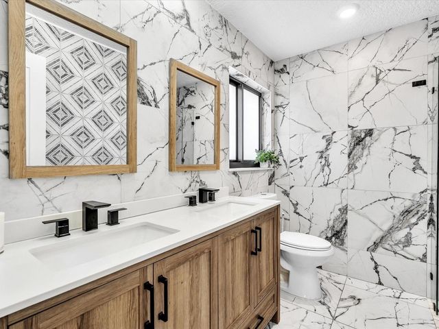 2105 NE 62nd Street, Fort Lauderdale, FL 33308