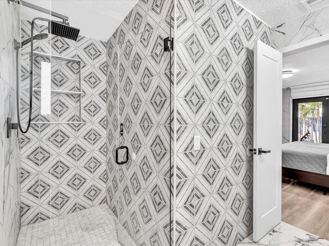 2105 NE 62nd Street, Fort Lauderdale, FL 33308