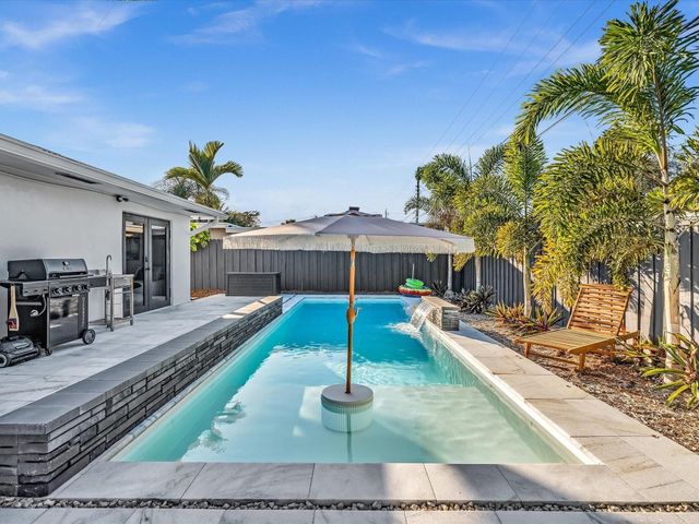 2105 NE 62nd Street, Fort Lauderdale, FL 33308