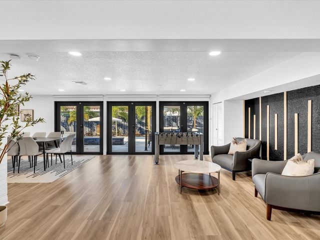 2105 NE 62nd Street, Fort Lauderdale, FL 33308