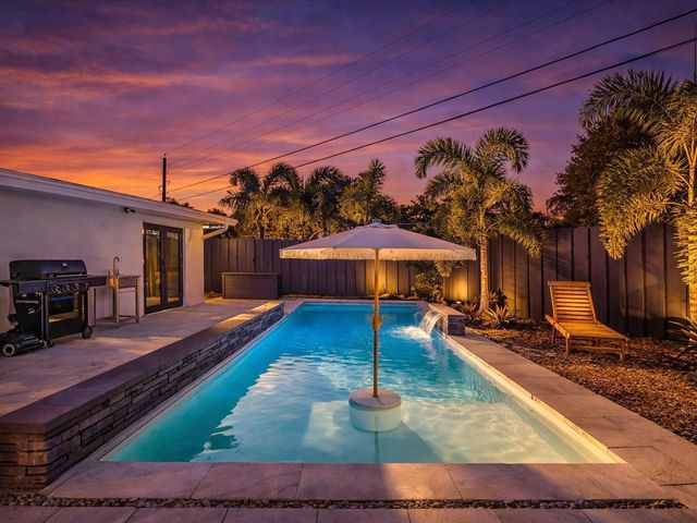 2105 NE 62nd Street, Fort Lauderdale, FL 33308