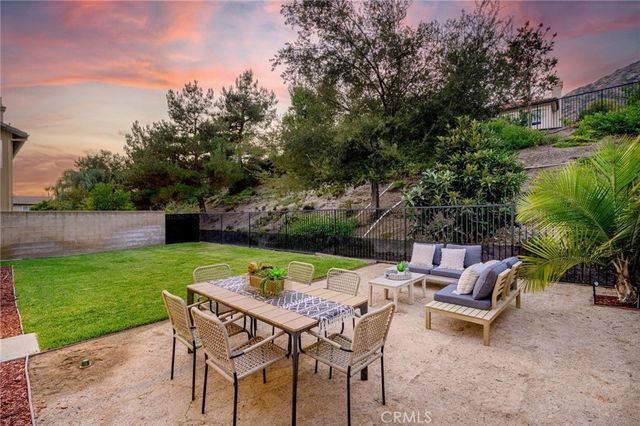 27 Silver Forest Court, Azusa, CA 91702