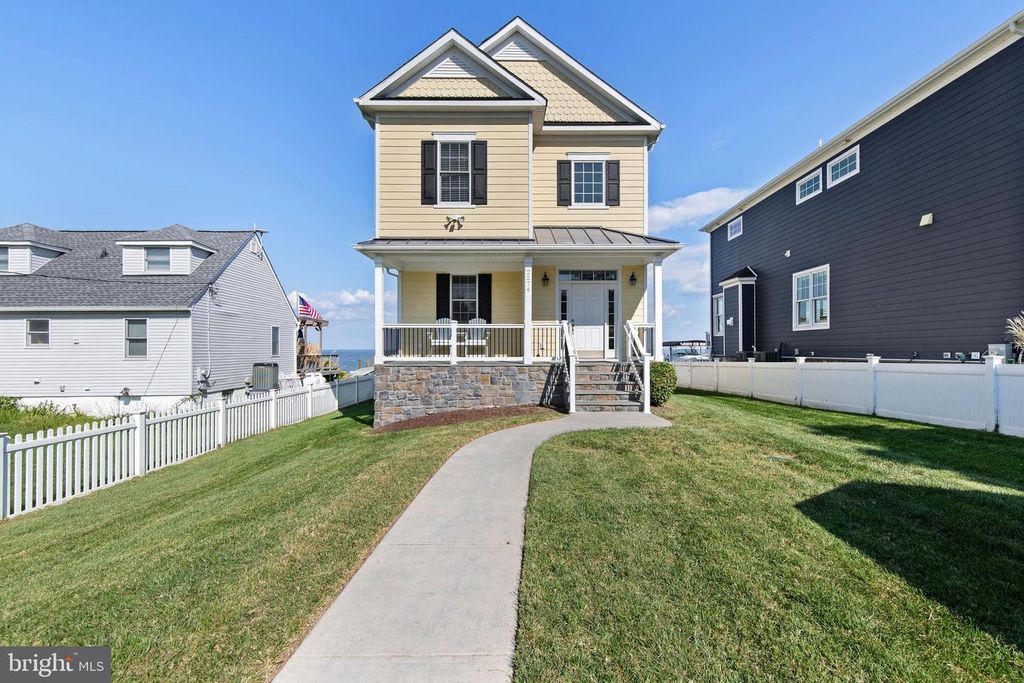 2274 LAKE DR, Pasadena, MD 21122