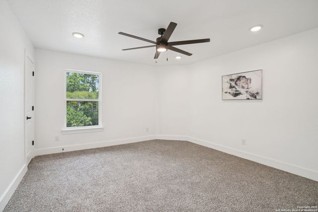 6322 Dove Hill, San Antonio, TX 78238