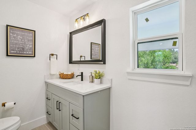 6322 Dove Hill, San Antonio, TX 78238