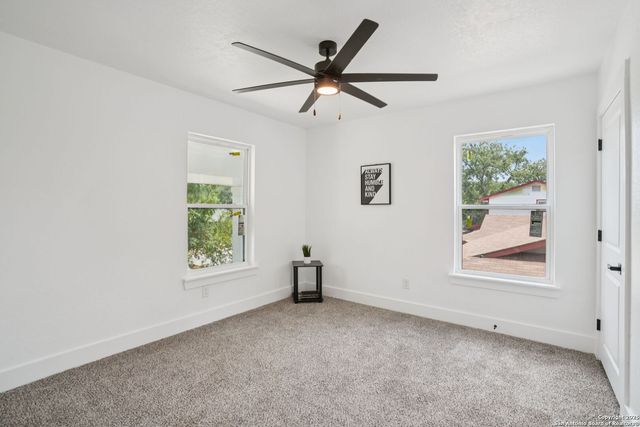 6322 Dove Hill, San Antonio, TX 78238