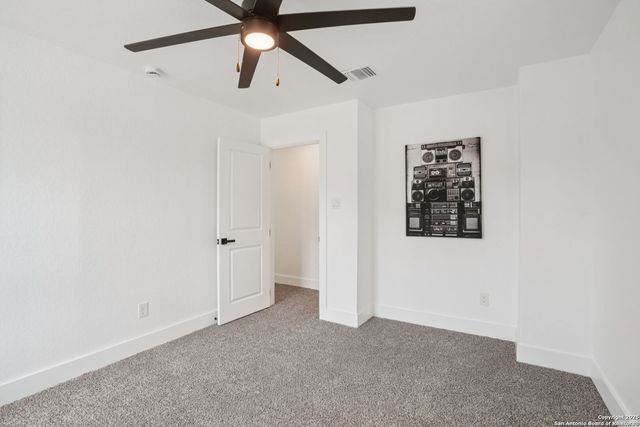 6322 Dove Hill, San Antonio, TX 78238