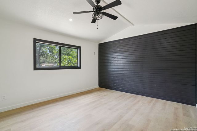 6322 Dove Hill, San Antonio, TX 78238