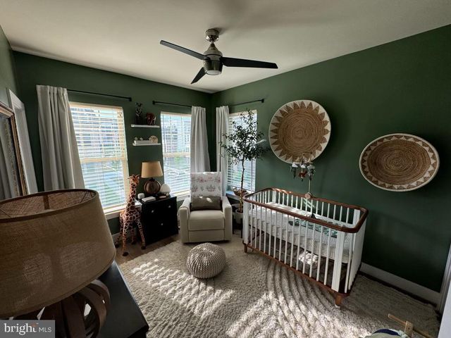 100 STOWE DR, Gaithersburg, MD 20878