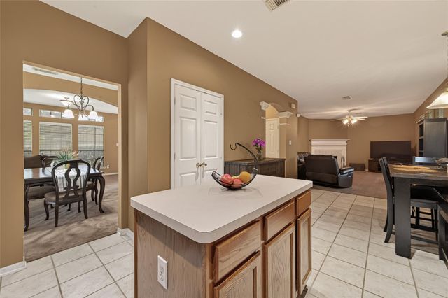 19119 Poplar Trails Lane, Tomball, TX 77375