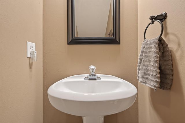 19119 Poplar Trails Lane, Tomball, TX 77375