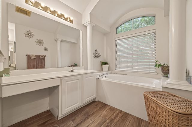 19119 Poplar Trails Lane, Tomball, TX 77375