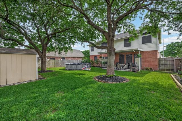 19119 Poplar Trails Lane, Tomball, TX 77375