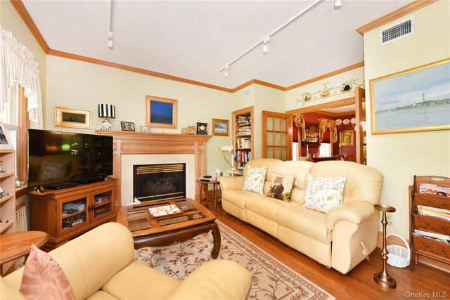 328 38th Road, Douglaston, NY 11363