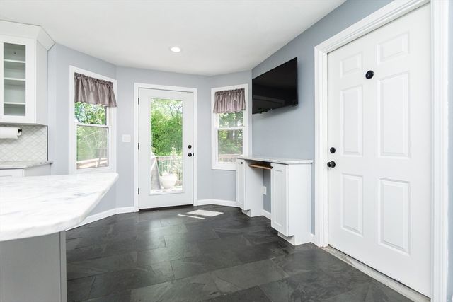 63 Bow St, Saugus, MA 01906
